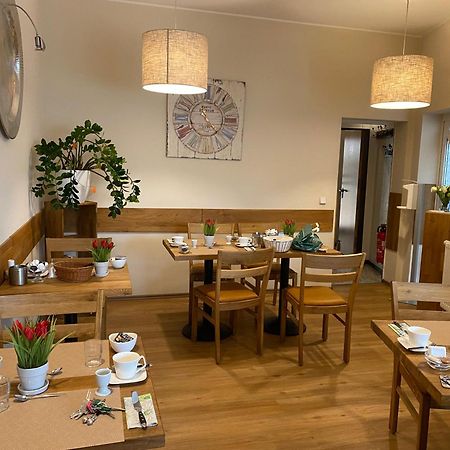 ברוגן Hotel Zum Schiffchen מראה חיצוני תמונה