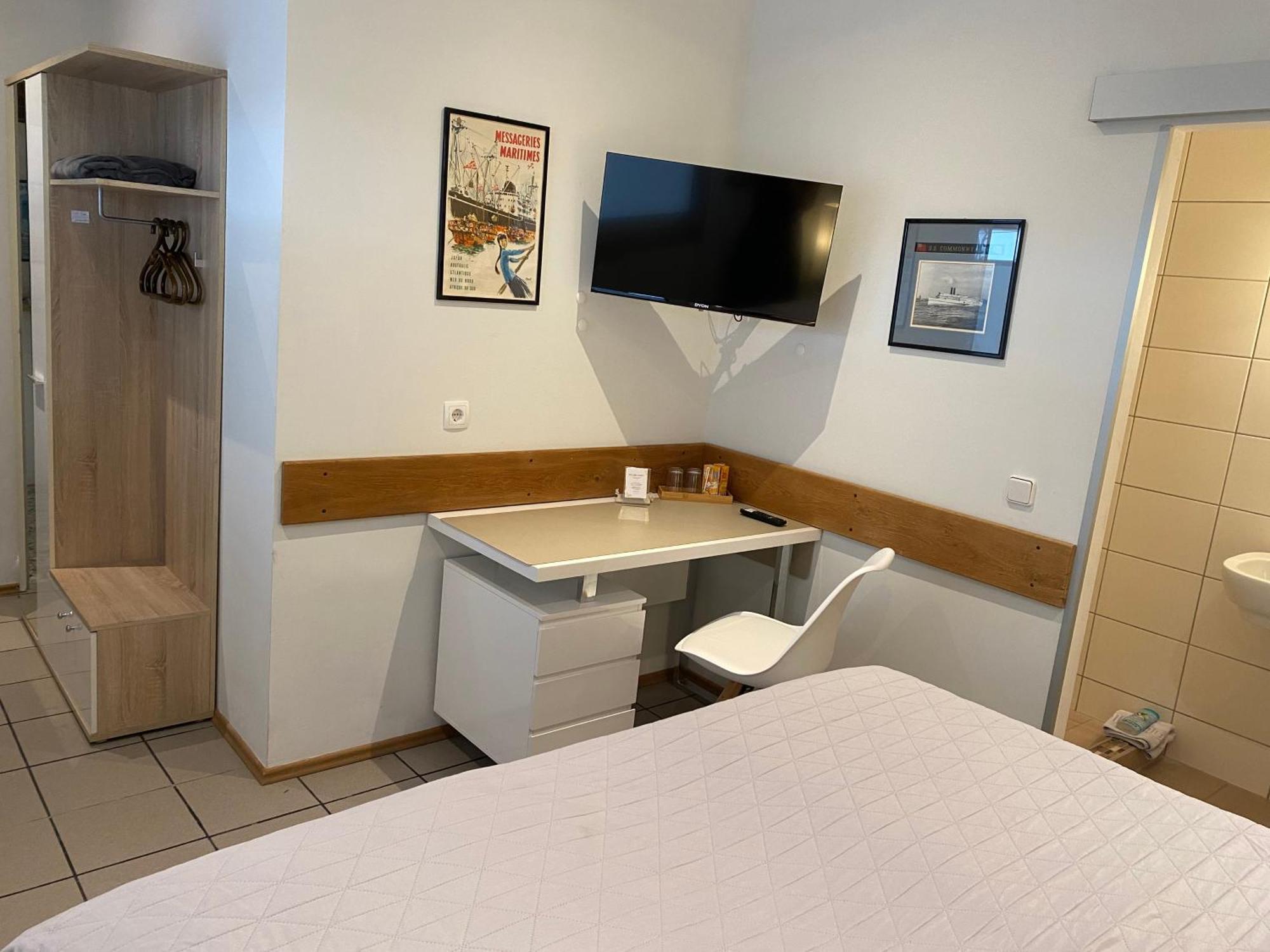 ברוגן Hotel Zum Schiffchen מראה חיצוני תמונה