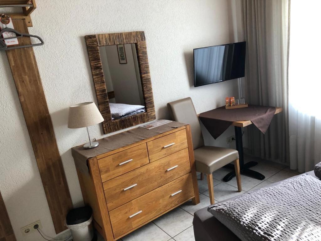 ברוגן Hotel Zum Schiffchen מראה חיצוני תמונה